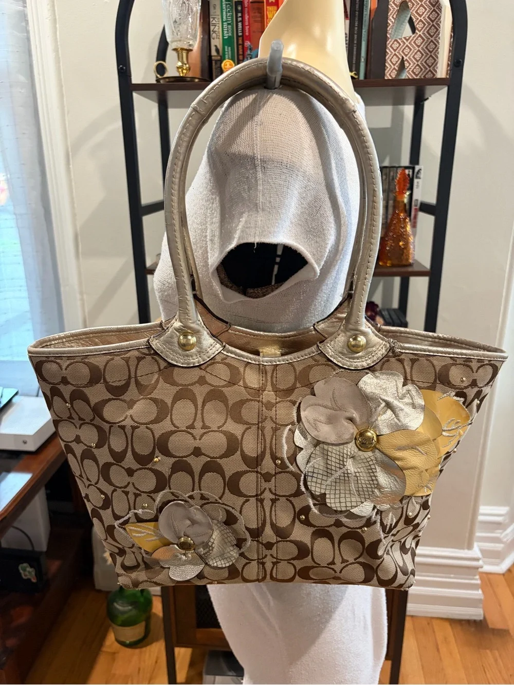 🛑 Coach Bleecker with Floral Appliqués - F16276